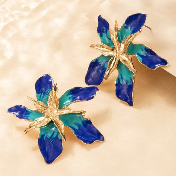 Anthropologie Flower Earrings - Picture 4 of 5